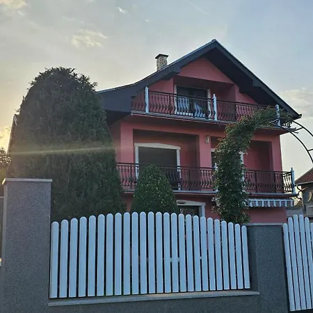 Guest House Lona Golubac Exterior foto